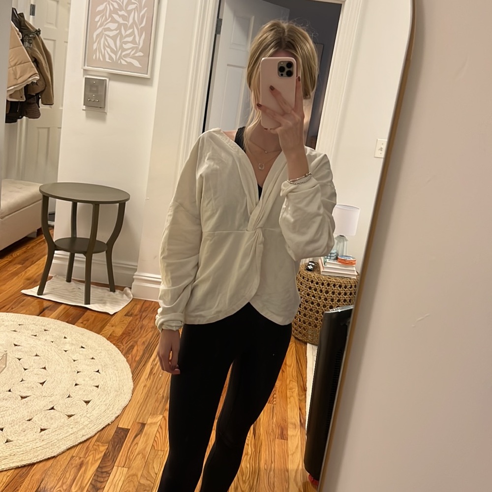 Zella by Nordstrom Front Twist Sweatshirt!